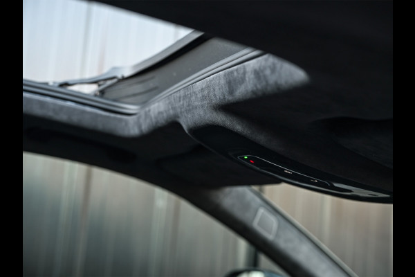 Audi Q8 60 TFSI e Quattro Competition · Keyless · B&O Sound · Soft Close · 360 Camera · Stuurverwarming · Panoramadak · Head-up · Alcant