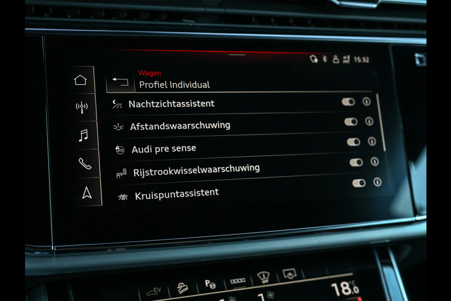 Audi Q8 60 TFSI e Quattro Competition · Keyless · B&O Sound · Soft Close · 360 Camera · Stuurverwarming · Panoramadak · Head-up · Alcant