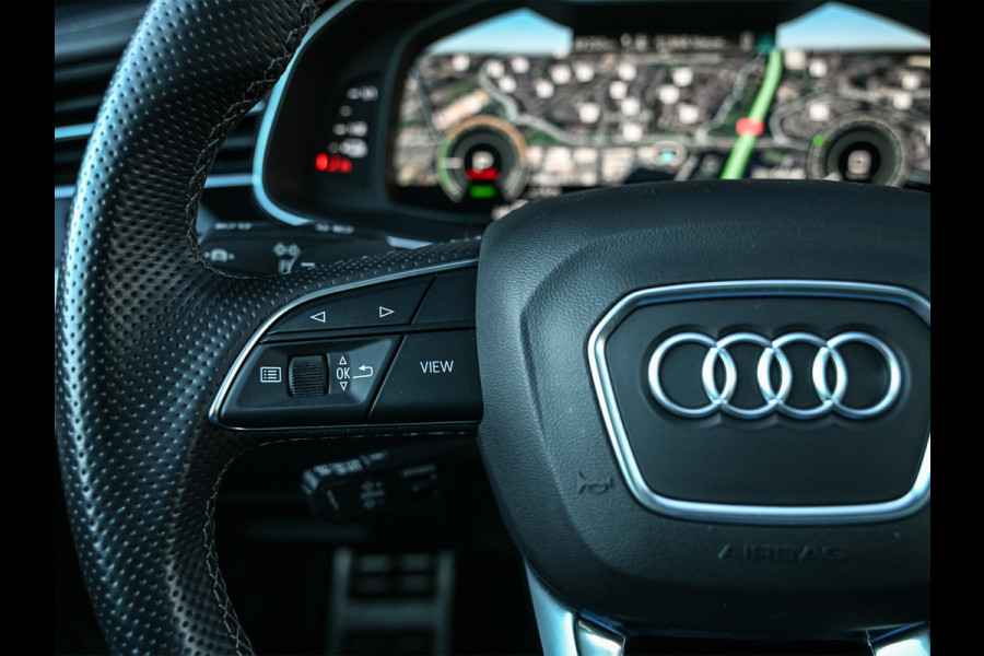 Audi Q8 60 TFSI e Quattro Competition · Keyless · B&O Sound · Soft Close · 360 Camera · Stuurverwarming · Panoramadak · Head-up · Alcant