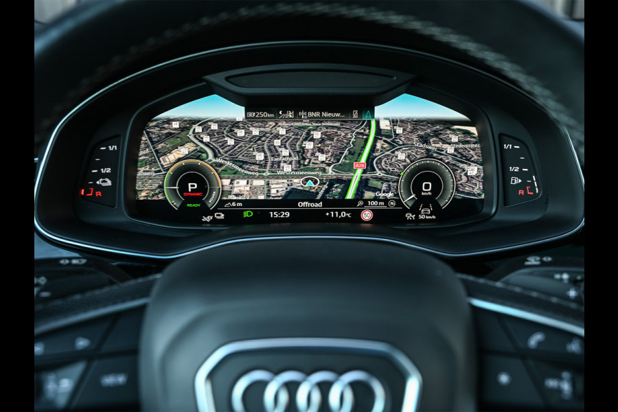Audi Q8 60 TFSI e Quattro Competition · Keyless · B&O Sound · Soft Close · 360 Camera · Stuurverwarming · Panoramadak · Head-up · Alcant