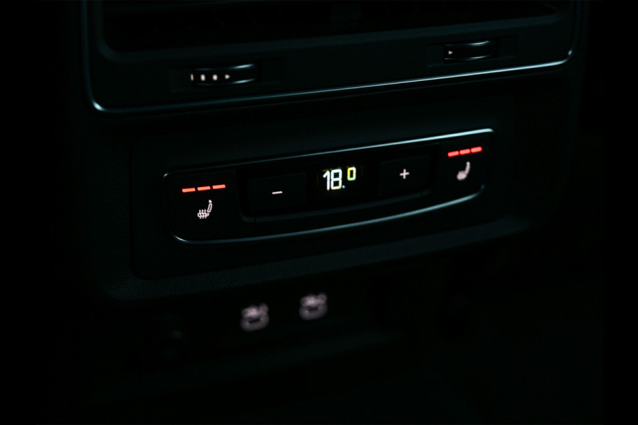 Audi Q8 60 TFSI e Quattro Competition · Keyless · B&O Sound · Soft Close · 360 Camera · Stuurverwarming · Panoramadak · Head-up · Alcant