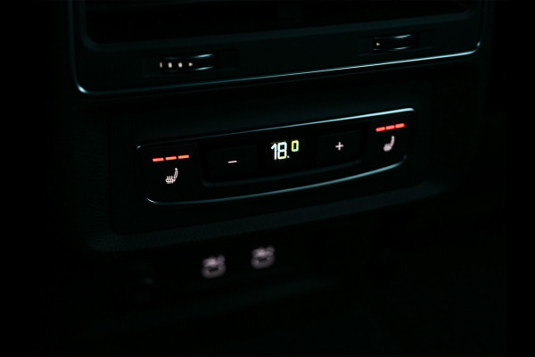 Audi Q8 60 TFSI e Quattro Competition · Keyless · B&O Sound · Soft Close · 360 Camera · Stuurverwarming · Panoramadak · Head-up · Alcant