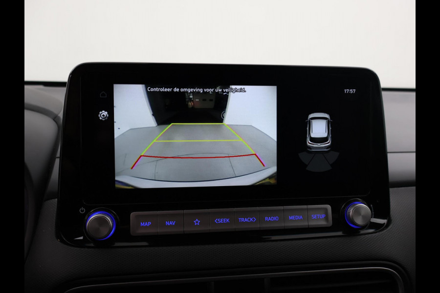 Hyundai Kona 64 kWh 204 PK AUT. + CAMERA | APPLE CARPLAY | STUURVERW. | STOELVERW. | LED | BTW AUTO