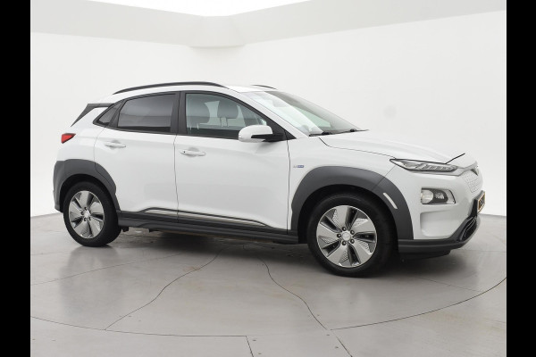 Hyundai Kona 64 kWh 204 PK AUT. + CAMERA | APPLE CARPLAY | STUURVERW. | STOELVERW. | LED | BTW AUTO