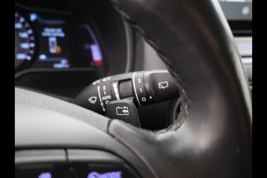 Hyundai Kona 64 kWh 204 PK AUT. + CAMERA | APPLE CARPLAY | STUURVERW. | STOELVERW. | LED | BTW AUTO