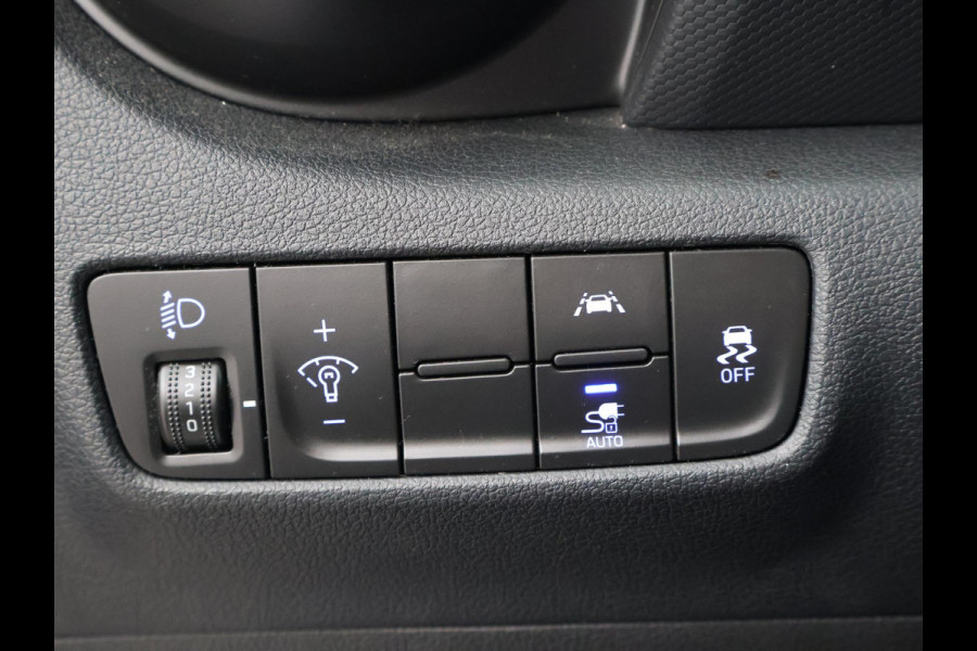 Hyundai Kona 64 kWh 204 PK AUT. + CAMERA | APPLE CARPLAY | STUURVERW. | STOELVERW. | LED | BTW AUTO