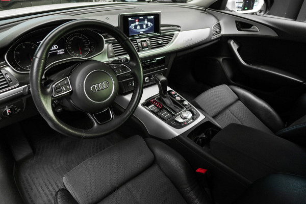 Audi A6 Avant 50 TDI quattro Navi Leer Elektr. achterklep PDC Climate LED Carplay LM velgen