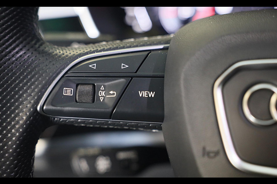 Audi Q3 35 TFSI RSQ3 Look / AUT / Virtual Cockpit / Lane Assist / Dode Hoek / Elek Stoelen / Led / Pdc / 21 Inch