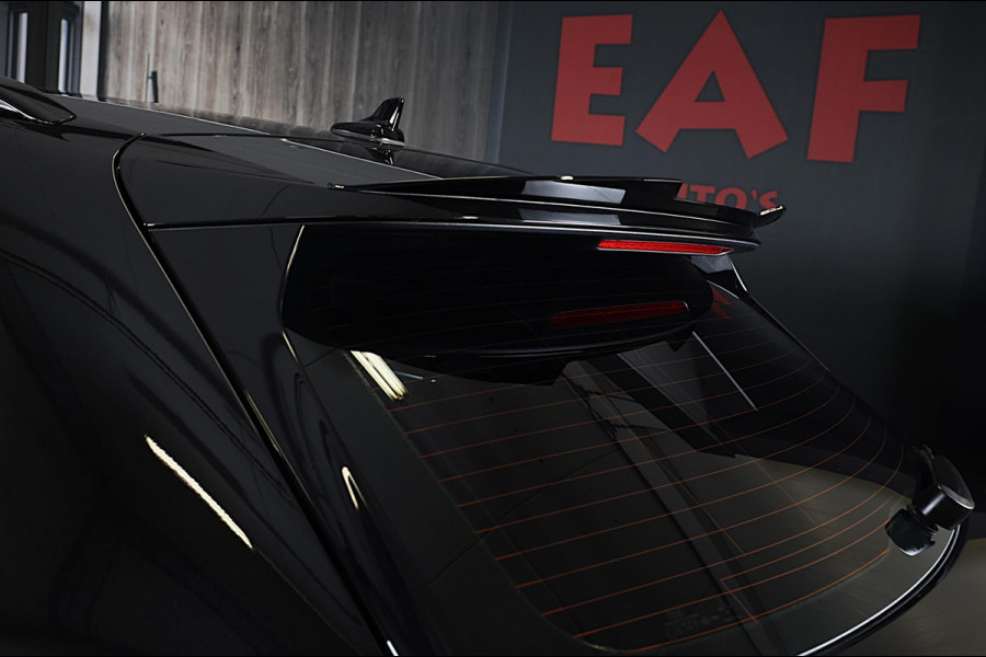 Audi Q3 35 TFSI RSQ3 Look / AUT / Virtual Cockpit / Lane Assist / Dode Hoek / Elek Stoelen / Led / Pdc / 21 Inch