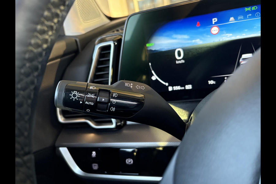 Kia Sportage 1.6 T-GDi Hybrid DynamicPlusLine | Panoramadak | Stoelverwarming | Navigatiesysteem | Adaptive cruise control