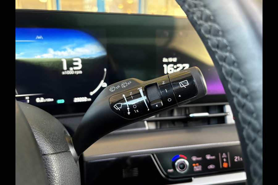 Kia Sportage 1.6 T-GDi Hybrid DynamicPlusLine | Panoramadak | Stoelverwarming | Navigatiesysteem | Adaptive cruise control
