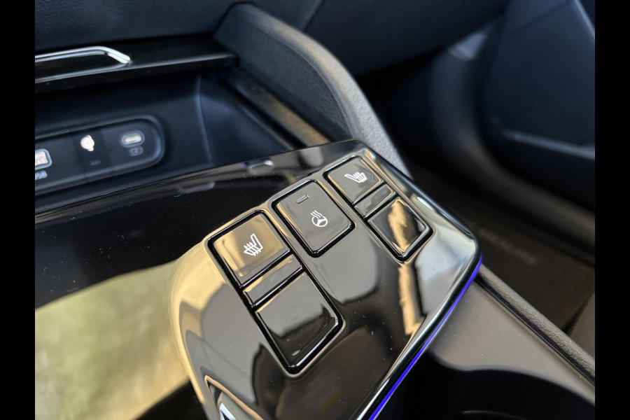 Kia Sportage 1.6 T-GDi Hybrid DynamicPlusLine | Panoramadak | Stoelverwarming | Navigatiesysteem | Adaptive cruise control