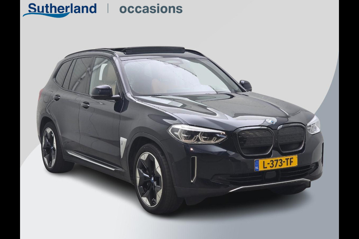 BMW iX3 High Executive 80 kWh | Panoramadak | Leder | Elektrische stoel | Stoelverwarming |  Shadow Line Pack | Camera's