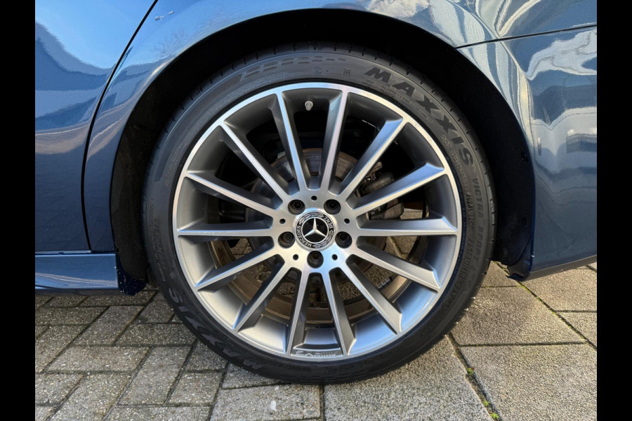 Mercedes-Benz A-Klasse 220 4MATIC Premium Plus LEER/NAV/PANO