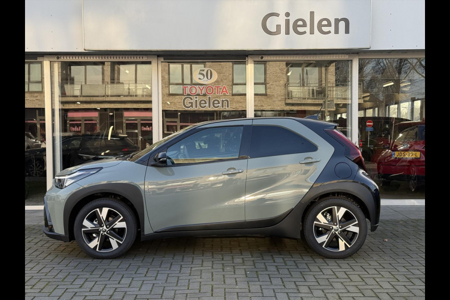 Toyota Aygo X 1.5 Hybrid 116pk CVT Pulse Bi-Tone | Apple CarPlay/Android auto, Privacy glass, Lichtmetalen velgen