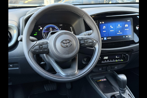 Toyota Aygo X 1.5 Hybrid 116pk CVT Pulse Bi-Tone | Apple CarPlay/Android auto, Privacy glass, Lichtmetalen velgen
