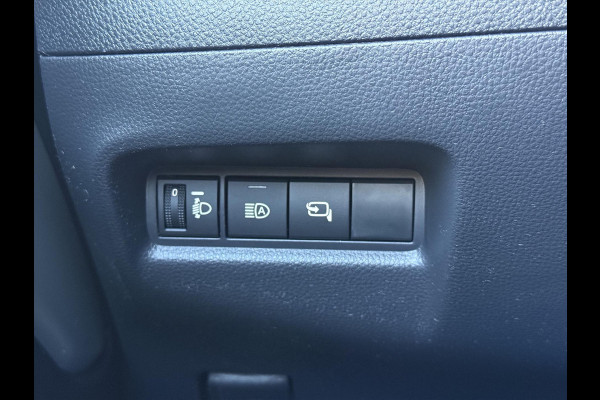 Toyota Aygo X 1.5 Hybrid 116pk CVT Pulse Bi-Tone | Apple CarPlay/Android auto, Privacy glass, Lichtmetalen velgen