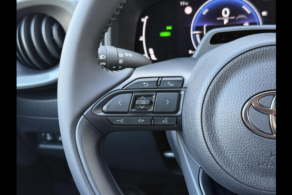 Toyota Aygo X 1.5 Hybrid 116pk CVT Pulse Bi-Tone | Apple CarPlay/Android auto, Privacy glass, Lichtmetalen velgen