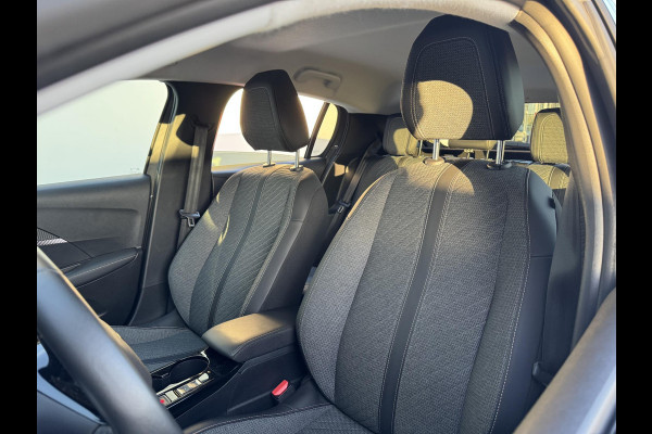 Peugeot 208 Hybrid 100 e-DCS6 Allure | Parkeercamera | Adaptive cruise | Meer foto's volgen | Prijs is rijklaar