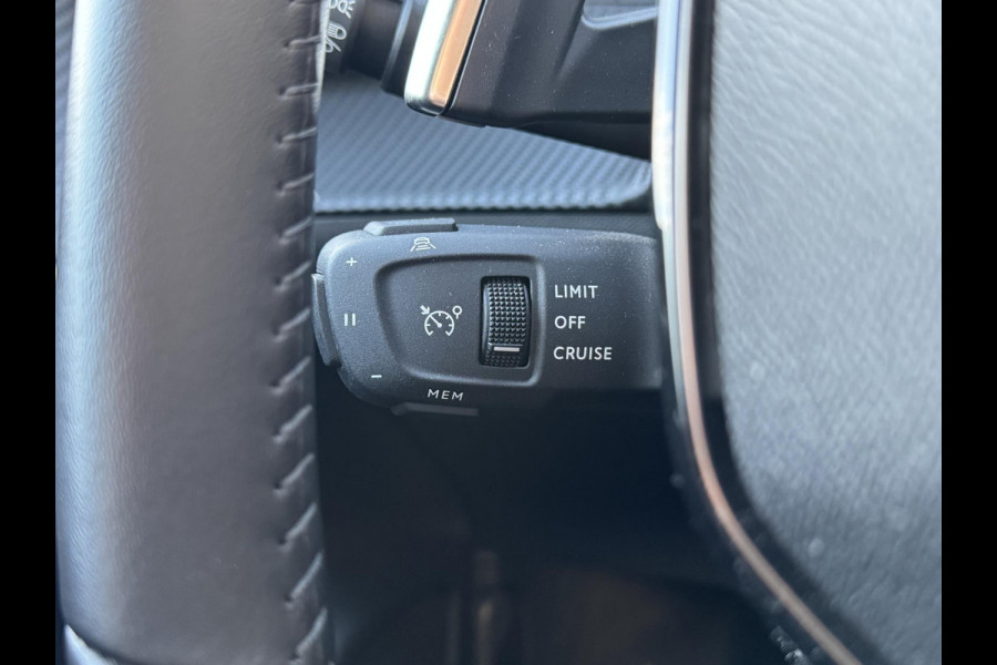 Peugeot 208 Hybrid 100 e-DCS6 Allure | Parkeercamera | Adaptive cruise | Meer foto's volgen | Prijs is rijklaar