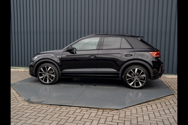 Volkswagen T-Roc 1.5 TSI R-Line | Panodak | Keyless | Side Assist | Elk. A-klep | IQ Light | Camera | Prijs Rijklaar!!