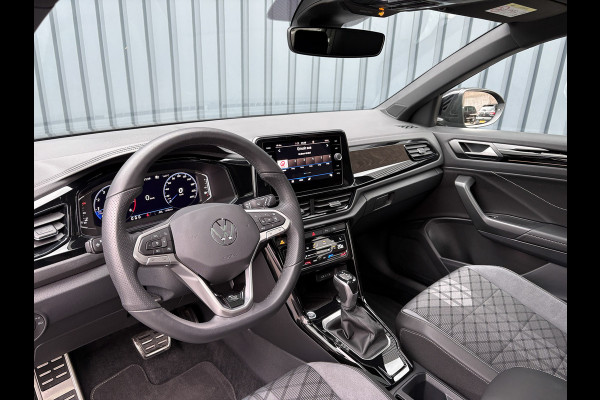 Volkswagen T-Roc 1.5 TSI R-Line | Panodak | Keyless | Side Assist | Elk. A-klep | IQ Light | Camera | Prijs Rijklaar!!