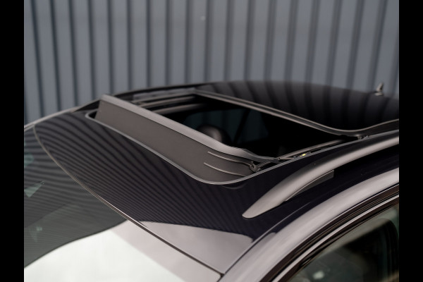 Volkswagen T-Roc 1.5 TSI R-Line | Panodak | Keyless | Side Assist | Elk. A-klep | IQ Light | Camera | Prijs Rijklaar!!