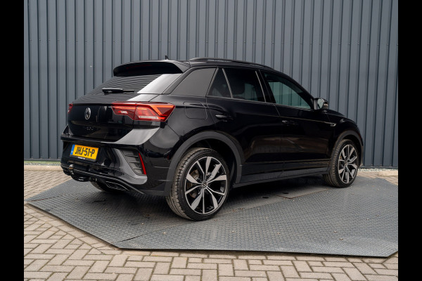 Volkswagen T-Roc 1.5 TSI R-Line | Panodak | Keyless | Side Assist | Elk. A-klep | IQ Light | Camera | Prijs Rijklaar!!