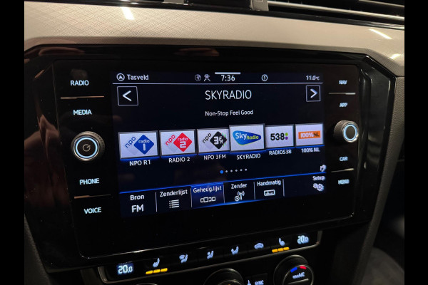 Volkswagen Passat Variant 1.5 TSI 150PK DSG Comfort Business, Apple Carplay, Navi, Cam, ACC, PDC, Clima, Private Glas, Lane Assist