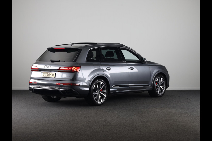 Audi Q7 55 TFSI e quattro Pro Line S 340pk | Panoramadak | Verlengde garantie | Adaptieve cruise controle | Verwarmbare voorstoelen en achterbank