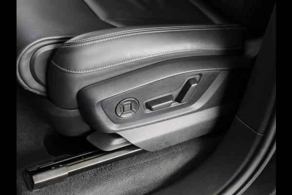 Audi Q7 55 TFSI e quattro Pro Line S 340pk | Panoramadak | Verlengde garantie | Adaptieve cruise controle | Verwarmbare voorstoelen en achterbank