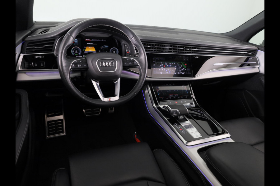 Audi Q7 55 TFSI e quattro Pro Line S 340pk | Panoramadak | Verlengde garantie | Adaptieve cruise controle | Verwarmbare voorstoelen en achterbank