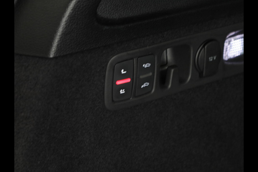 Audi Q7 55 TFSI e quattro Pro Line S 340pk | Panoramadak | Verlengde garantie | Adaptieve cruise controle | Verwarmbare voorstoelen en achterbank