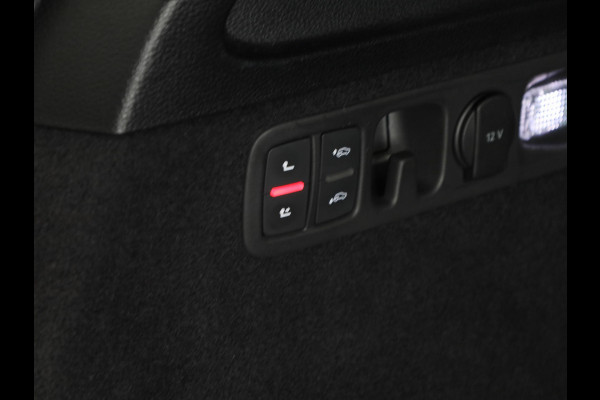 Audi Q7 55 TFSI e quattro Pro Line S 340pk | Panoramadak | Verlengde garantie | Adaptieve cruise controle | Verwarmbare voorstoelen en achterbank