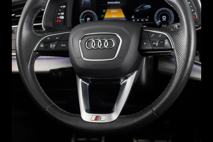 Audi Q7 55 TFSI e quattro Pro Line S 340pk | Panoramadak | Verlengde garantie | Adaptieve cruise controle | Verwarmbare voorstoelen en achterbank