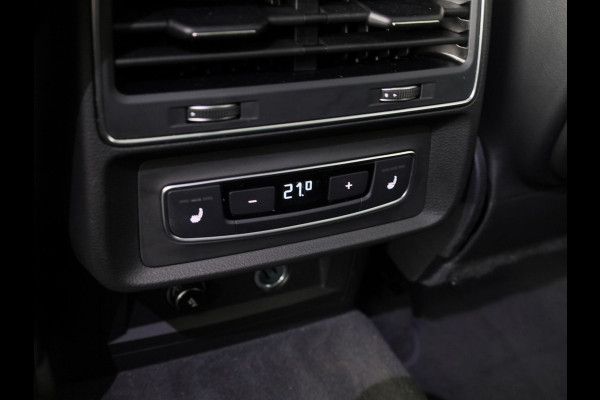 Audi Q7 55 TFSI e quattro Pro Line S 340pk | Panoramadak | Verlengde garantie | Adaptieve cruise controle | Verwarmbare voorstoelen en achterbank