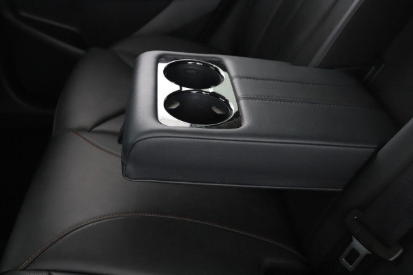 MG HS 1.5 TGDI Luxury Plug-in Hybride | PHEV | Stoelverwarming | 360 graden camera | Ledereren bekleding |