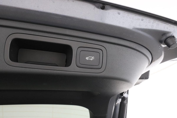 MG HS 1.5 TGDI Luxury Plug-in Hybride | PHEV | Stoelverwarming | 360 graden camera | Ledereren bekleding |