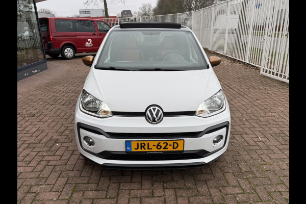 Volkswagen up! 1.0 TSI BMT high up! | Pano | Camera | PDC
