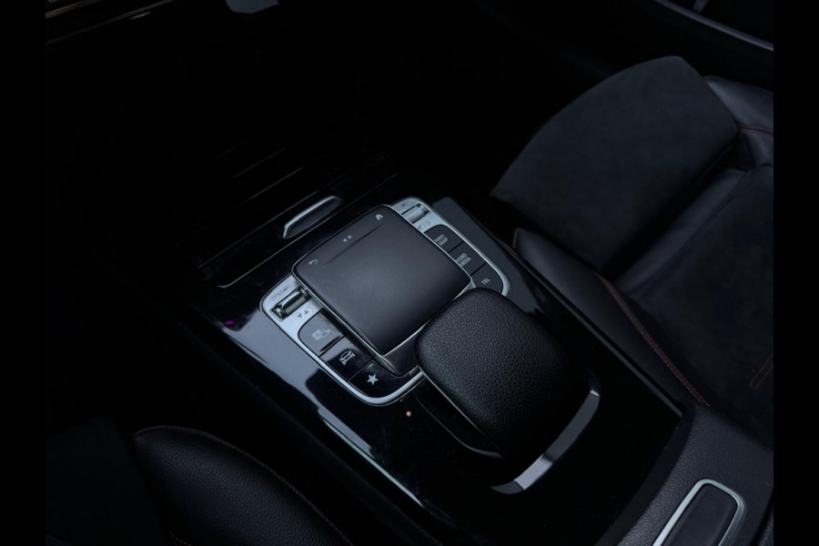 Mercedes-Benz A-Klasse 200 Bns Sol. AMG SFEER NAVI CR CONTROL MF STUUR SPORTVELGEN