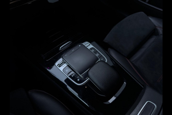 Mercedes-Benz A-Klasse 200 Bns Sol. AMG SFEER NAVI CR CONTROL MF STUUR SPORTVELGEN