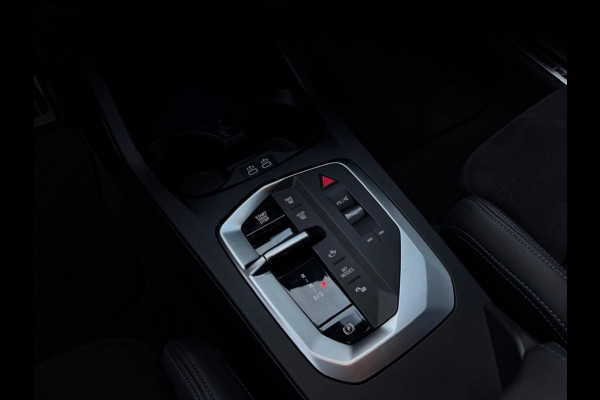 BMW 1-serie 120i M PACK 2025 LEDER SPORTVELGEN H&K LED WIDESCREEN