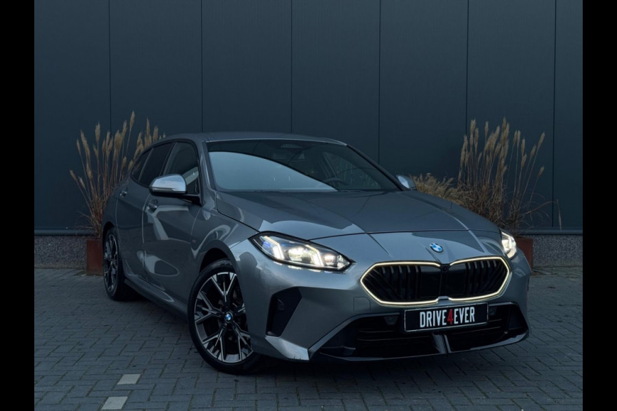 BMW 1-serie 120i M PACK 2025 LEDER SPORTVELGEN H&K LED WIDESCREEN