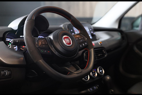 Fiat 500X 1.5 Hybrid RED Cabrio / Acc / Lane Assist / Dode Hoek / Camera / Navi / Ecc / Elek Pakket / Led / Pdc / 18 Inch