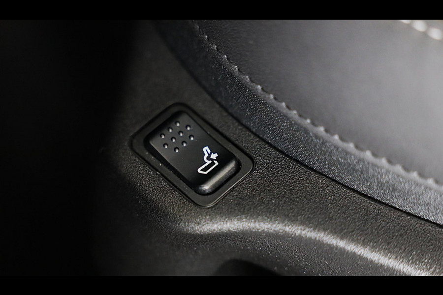 Fiat 500X 1.5 Hybrid RED Cabrio / Acc / Lane Assist / Dode Hoek / Camera / Navi / Ecc / Elek Pakket / Led / Pdc / 18 Inch