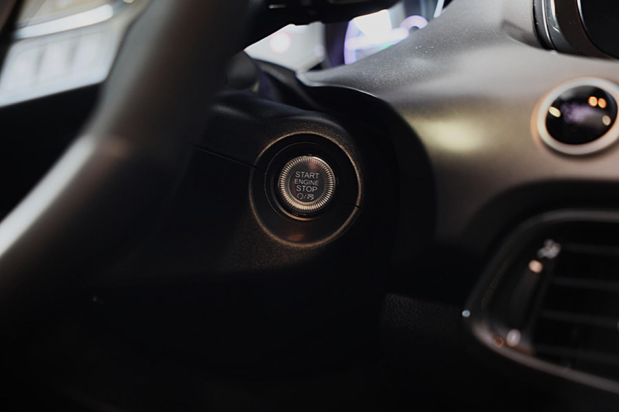 Fiat 500X 1.5 Hybrid RED Cabrio / Acc / Lane Assist / Dode Hoek / Camera / Navi / Ecc / Elek Pakket / Led / Pdc / 18 Inch