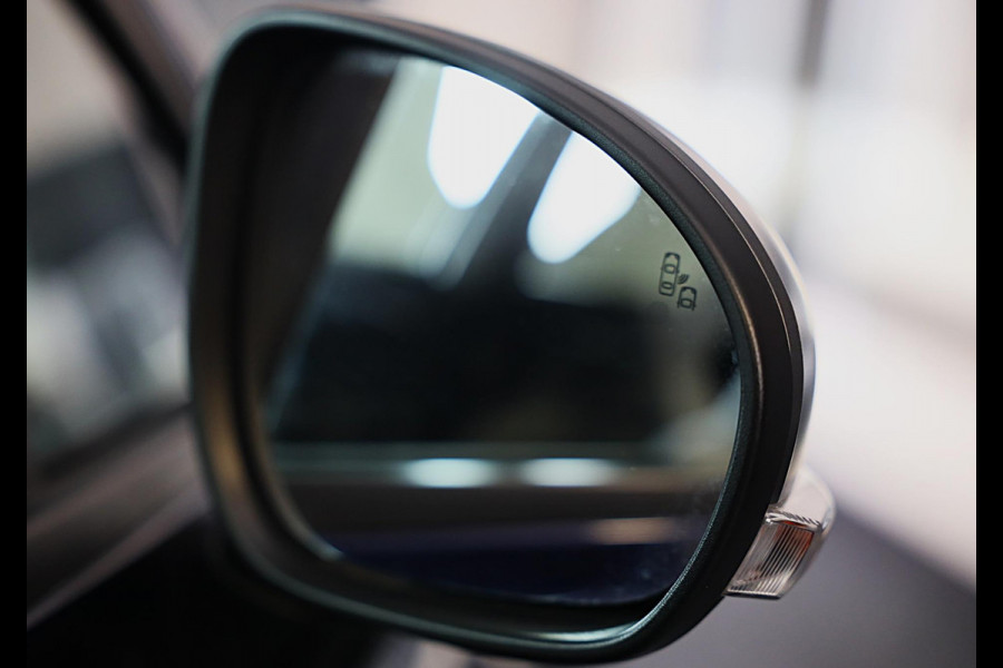 Fiat 500X 1.5 Hybrid RED Cabrio / Acc / Lane Assist / Dode Hoek / Camera / Navi / Ecc / Elek Pakket / Led / Pdc / 18 Inch