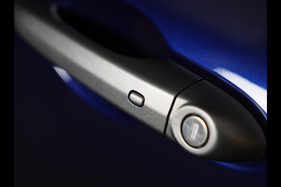 Fiat 500X 1.5 Hybrid RED Cabrio / Acc / Lane Assist / Dode Hoek / Camera / Navi / Ecc / Elek Pakket / Led / Pdc / 18 Inch