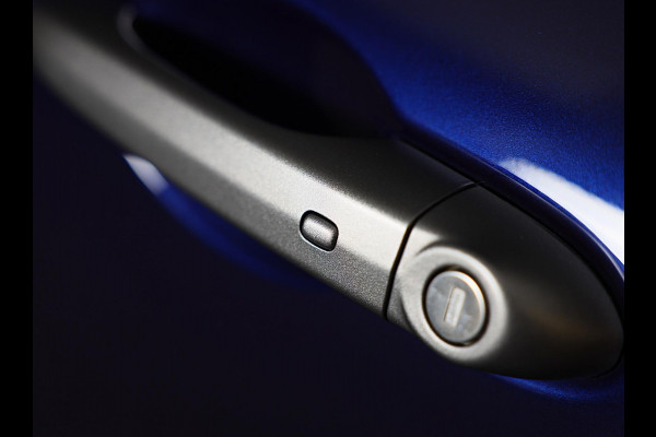 Fiat 500X 1.5 Hybrid RED Cabrio / Acc / Lane Assist / Dode Hoek / Camera / Navi / Ecc / Elek Pakket / Led / Pdc / 18 Inch