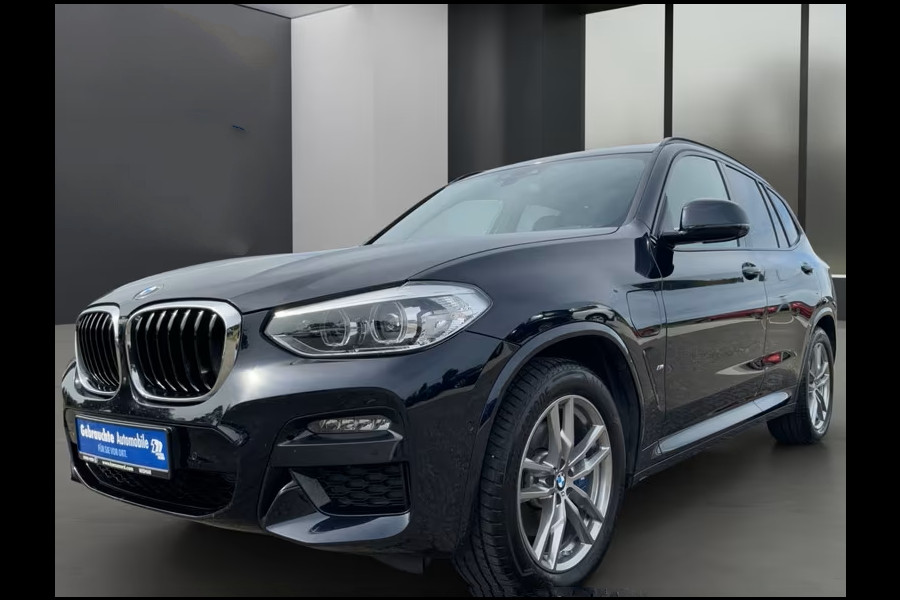 BMW X3 xDrive30e M-SPORT ** LED, NAVI+, PANORAMA, TREKH, KEYLESS, HuD, 19-inch LMV ** 1e EIG - UNFALLFREI - BMW GAR ** ** INFORMEER OOK NAAR ONZE AANTREKKELIJKE FINANCIAL-LEASE TARIEVEN **